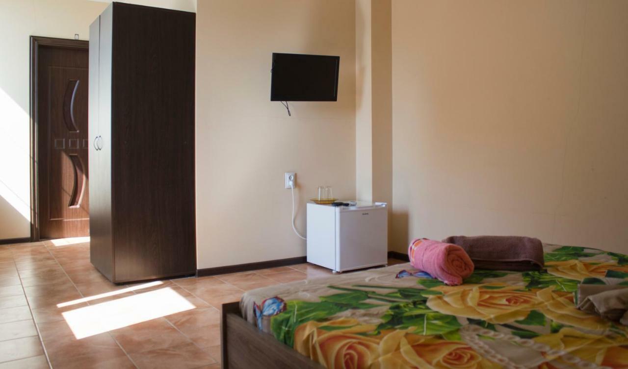 Sun Joy Hotel Санжийка Екстериор снимка